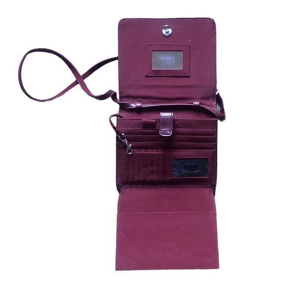 Nine West Women’s Crossbody Shoulder Purse Handbag Burgundy Faux Reptile - Picture 7 of 12